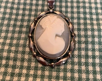 Vintage Sterling Silver Carved Shell Cameo Pendant: Lady Profile