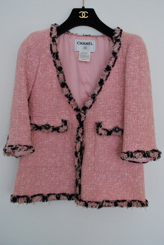 CHANEL Vintage Tweed Jacket