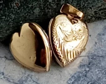 Gold Heart Locket - Etsy UK