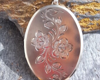 1976,Vintage Sterling Silver Locket,Vintage Silver Locket,Vintage Gold Locket,Gift for her,Vintage Floral Locket,Gift for Mom,Antique Locket