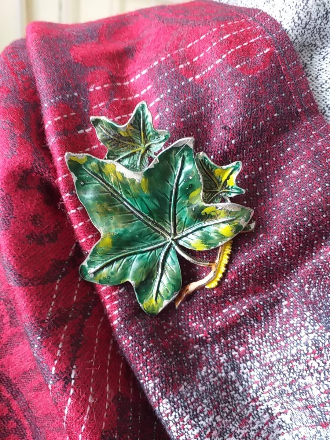 Vintage Exquisite Maple Leaf Brooch Vintage Leaf BroochGift Etsy