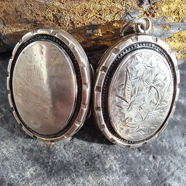 1900s,Victorian Silver Locket,Antique Floral locket,Gift for her,Antique Gold locket,Gift for Mom,Victorian Locket,Locket,Locket Necklace