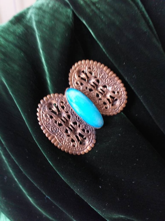1920s Czech Filigree Belt Buckle: Antique Butterfly With  display picture 3