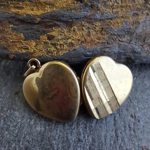 1950s,Vintage Gold Plated Locket,Vintage Gold Locket,Antique Gold Locket,Gold Vintage Photo locket,Gift for her,Gift for Mom,Art Deco Locket