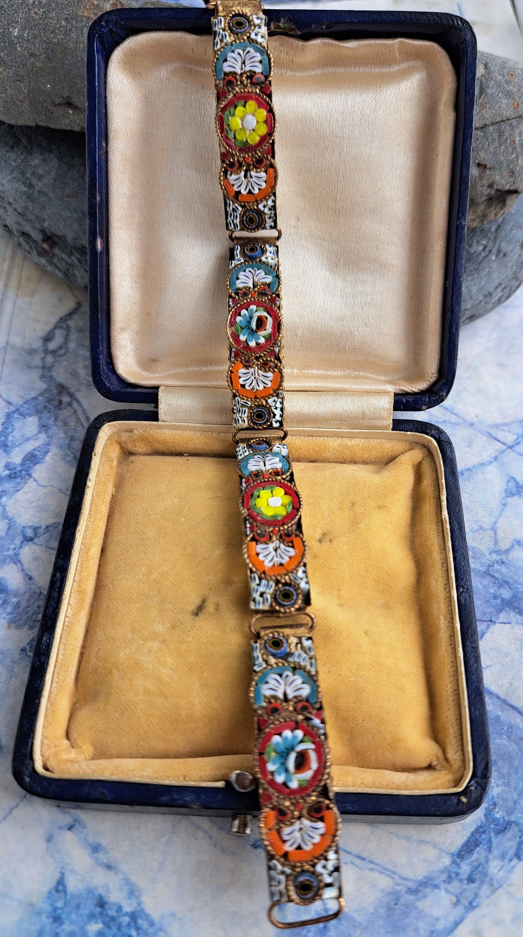【メーカー直売】の商品をすべて Floral Vintage Micro Her,vintage for Bracelet,gift Mosaic アクセサリー