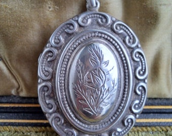 Viktorianisches Silbermedaillon, großes antikes Silbermedaillon, Geschenk für sie, antikes Goldmedaillon, Geschenk für Mama, viktorianisches Medaillon, Medaillon, Medaillonhalskette