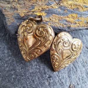 Antique Gold  Locket,Antique Gold Locket,Gift for her,Photo Locket Necklace,Victorian Heart Locket,Gift for Mom,Victorian Gold Locket,Locket