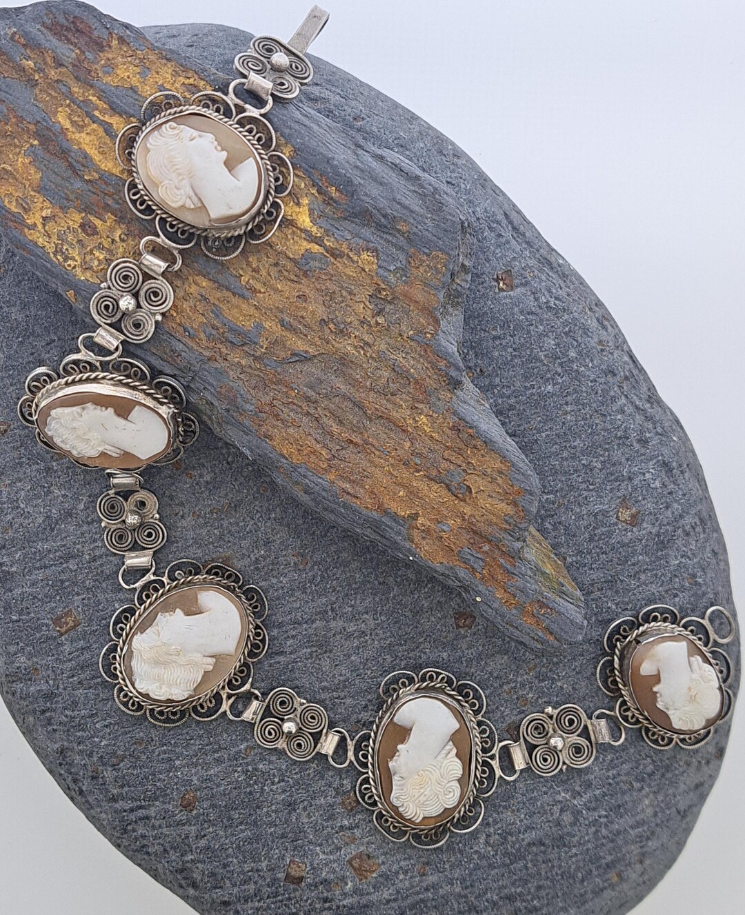 Vintage Silver Filigree Cameo Bracelet - Gray Center Vintage Filigree Cameo Bracelet - Etsy main image 3