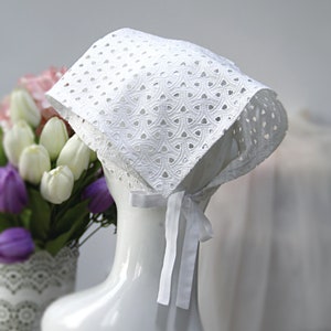 Lace cotton bandana, Triangle Head Scarf, Adult Triangle  Kerchief, White Hair Scarf with Ties