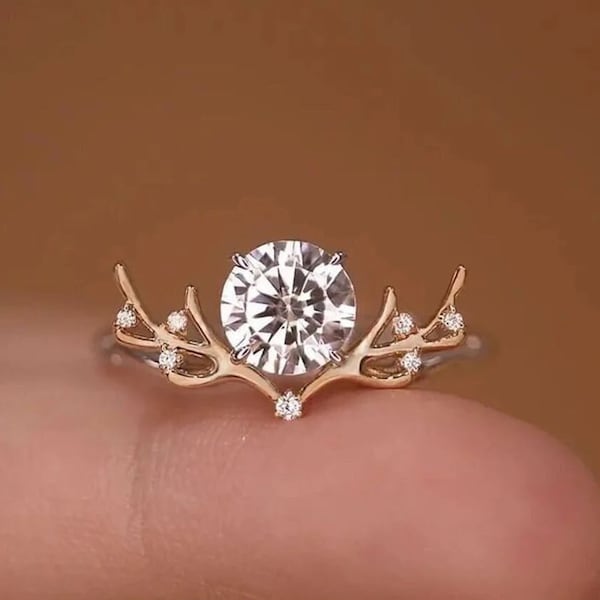 Bague bois de cerf Bague de promesse unique art déco pour elle Bague ronde en moissanite Bague de fiançailles Bague d'anniversaire de mariage Cadeau pour femme