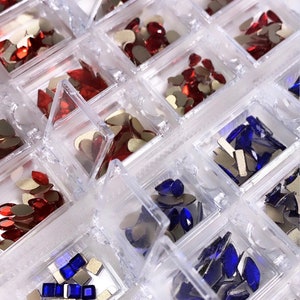 400PC Red or Blue Nail Crystal Gems