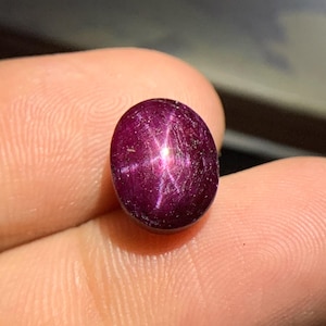Natural Burmese Star Ruby Cabochon: 5.65 Carat Oval Shape Six Ray Unheated Gemstone