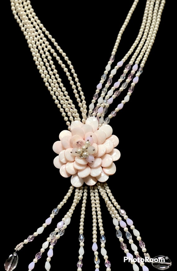 Vintage Joan Rivers Faux Pearl Pink Flower Cluste… - image 1