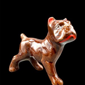 Vintage Red Ware Boxer Figurine: Hand-Painted Japanese Pottery, 1960s
