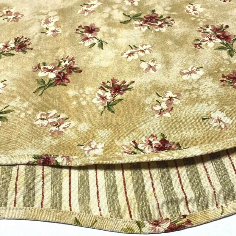 2 Discontinued Rare Waverly Fontanelle Valances Curtains in Antique Gold Floral Peekaboo