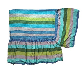 Faldón o colcha vintage de los años 50 y 60, de satén a rayas, de Shapiro & Son.