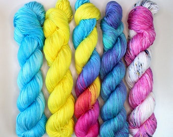 Mini collection - Learn to Dye colourways, dyed for you!