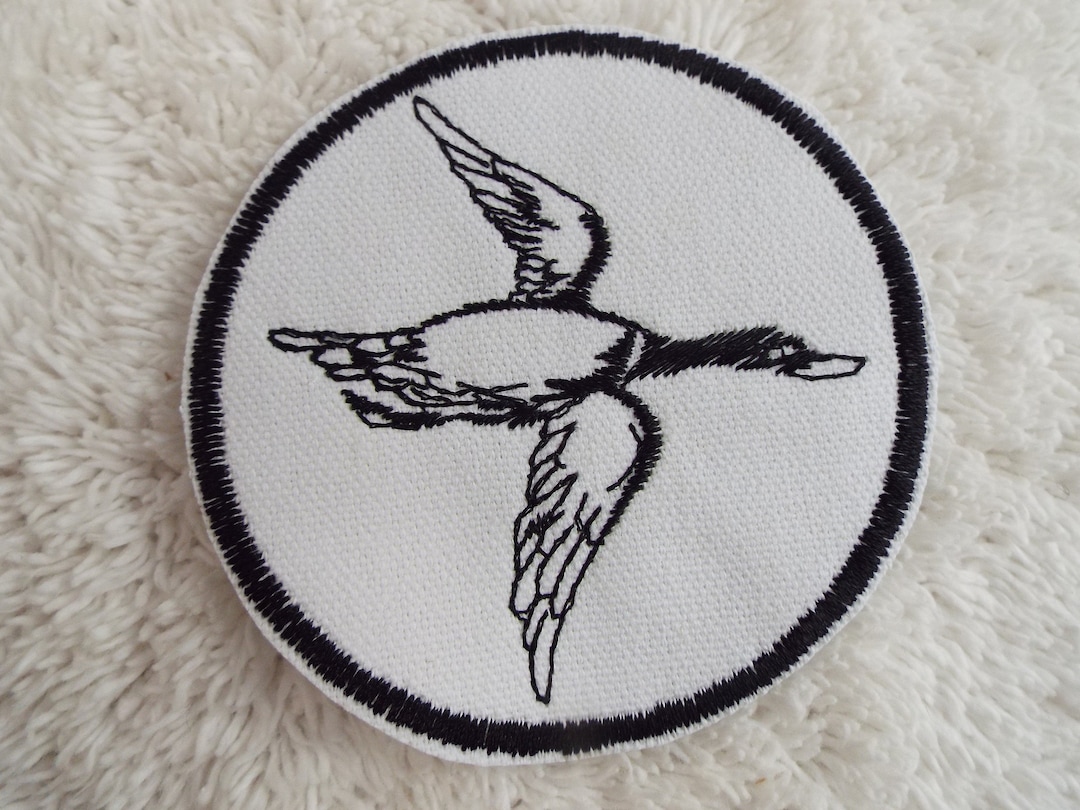Canada goose top patch placement
