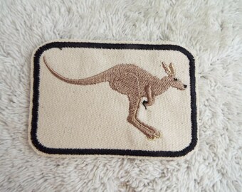 Kangaroo Embroidery Iron-on Patch