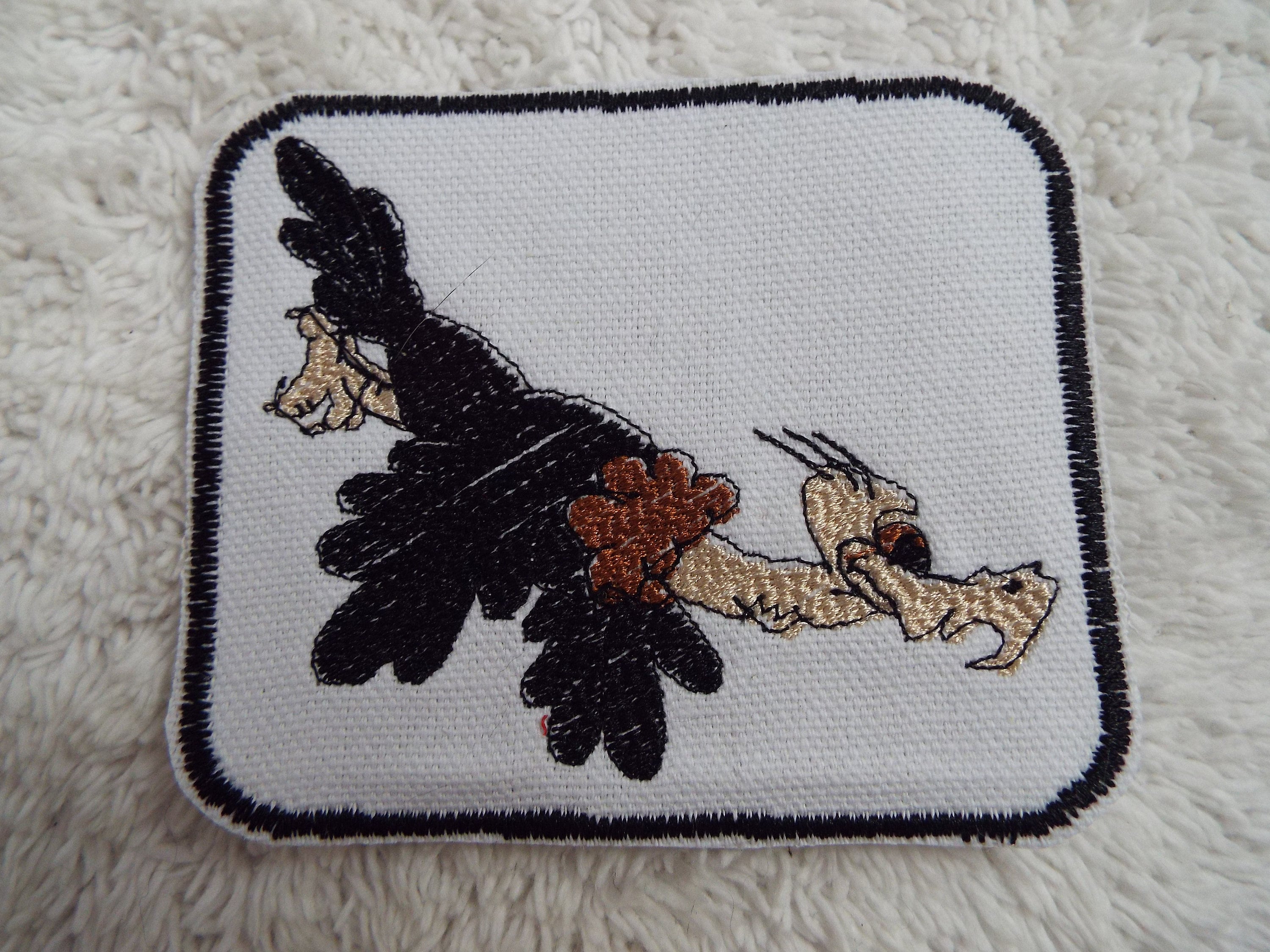 ハゲワシ ノスリ 鳥 刺繍 アイロン接着パッチ - Etsy 日本