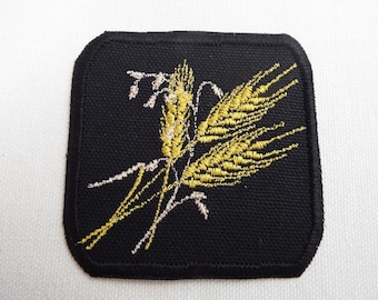 Wheat Embroidered Iron-on Patch