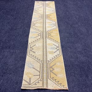 2x7 ft Runner rug, Vintage runner rug, Handmade runner rug, Hallway rug, Turkish runner rug, Beige the Blue Runner rug.