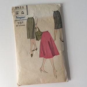 Vogue Skirt Pattern No. 9814. Copyrighted 1959. Waist 26” Hip 36”. Pre-Owned.