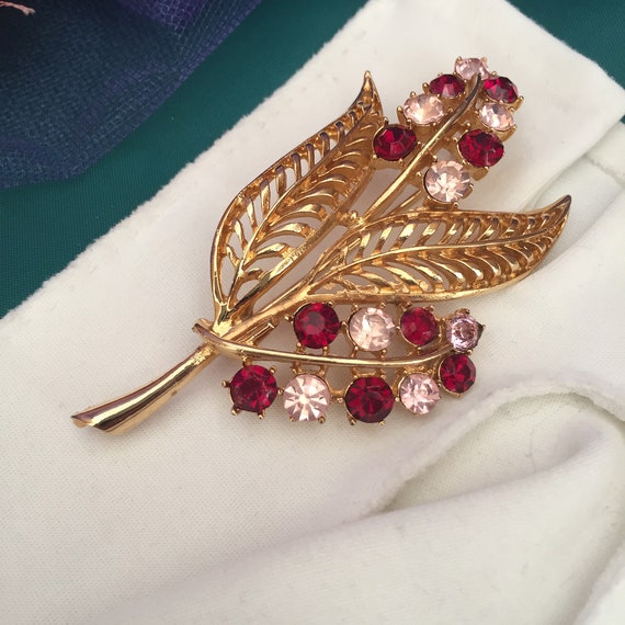 Coro Leaf and Floral Broach. Pink and Red Rhinest… - image 2