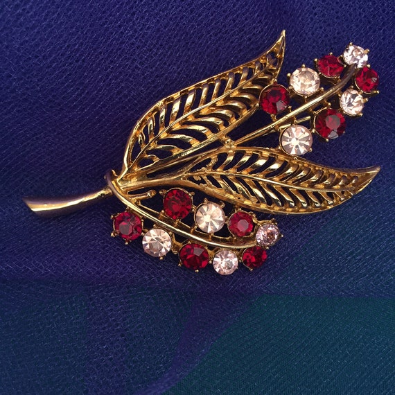 Coro Leaf and Floral Broach. Pink and Red Rhinest… - image 6
