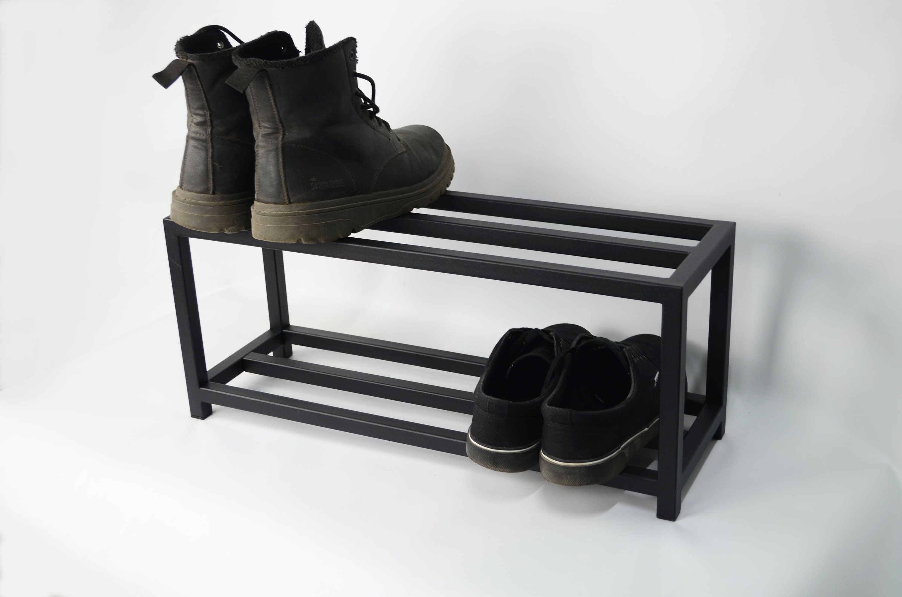 Tiered Matte Black Metal Pipe Freestanding Expanding Shoe Rack, Custom –  MyGift