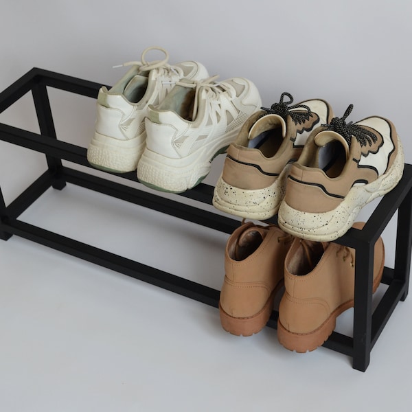 Entryway metal shoe storage Industrial shoe rack Hallway shoe storage Reclaimed custom shoe rack Schuhregal for home decor Housewarming gift