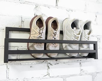 Étagère à chaussures murale en métal : organisateur industriel pour entrée