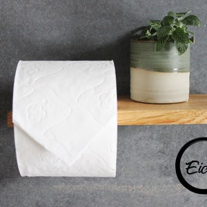 Minimalistischer Toilettenpapierhalter/Klopapierhalter in Eiche/Nussbaum