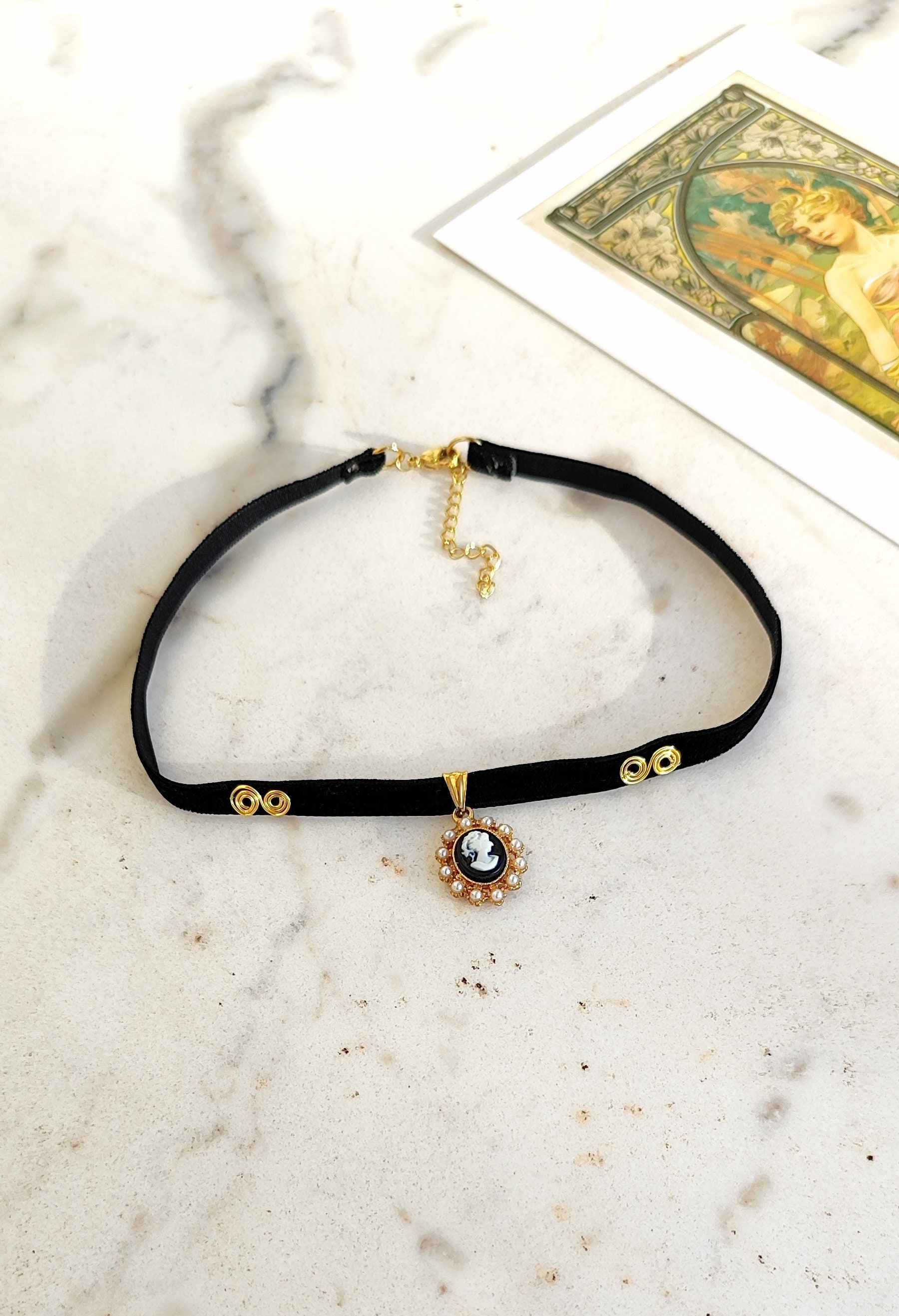 Black Velvet Choker Necklace – French Meadows