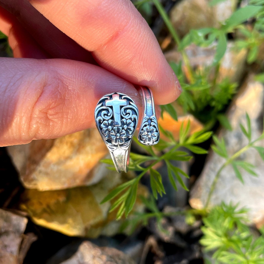 Spoon Ring With Cross in Silver, Boho Ring, Cross Silver Spoon Ring