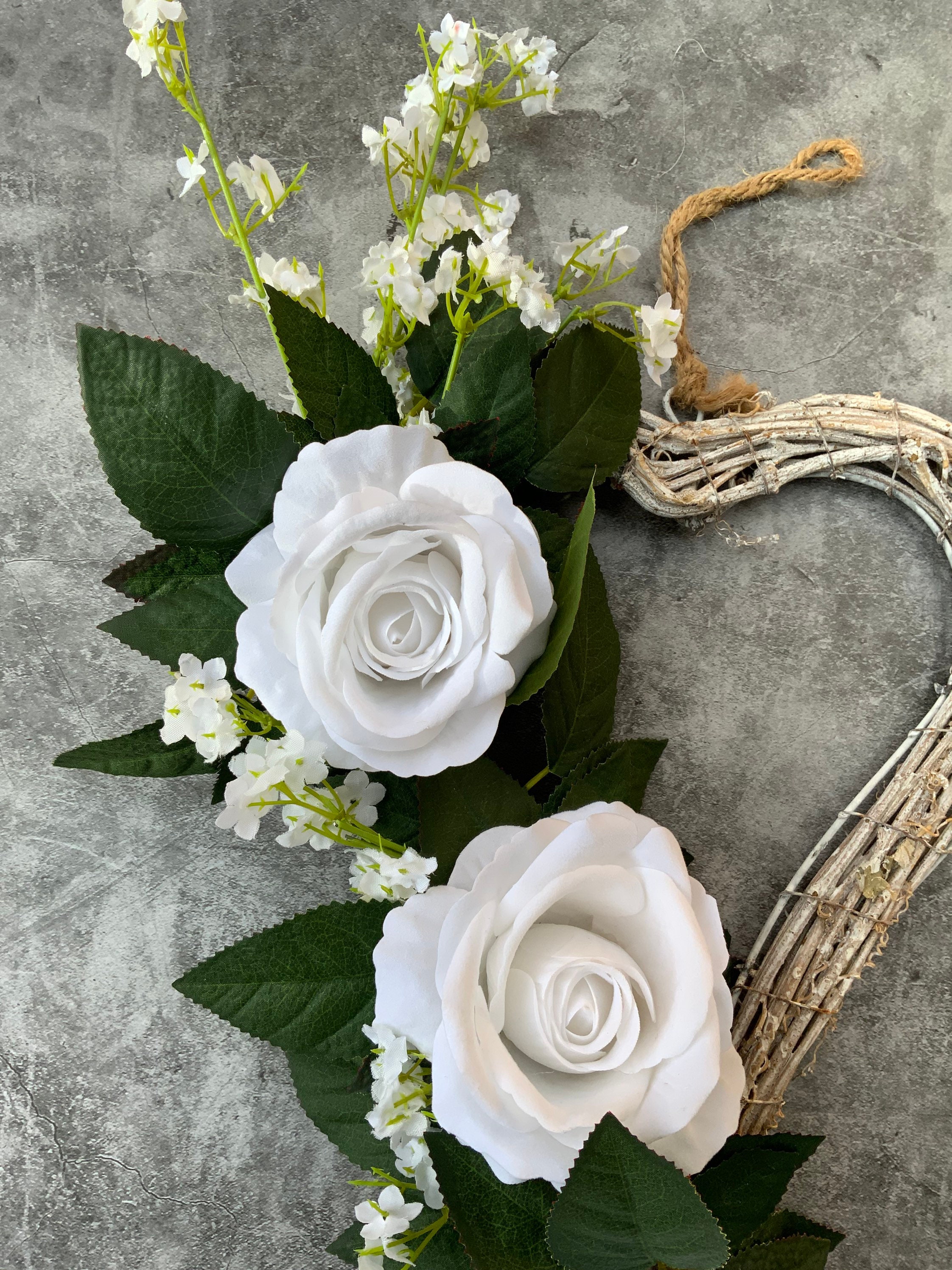 White Heart roses green foliage rose leaf door wall decor Etsy.de