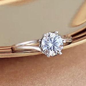 6-Prong Solitaire Moissanite Diamond Engagement Ring, 1 CT Dainty Moissanite Gold Ring, 10K Gold Classic Round Cut Ring, Gold Promise Ring