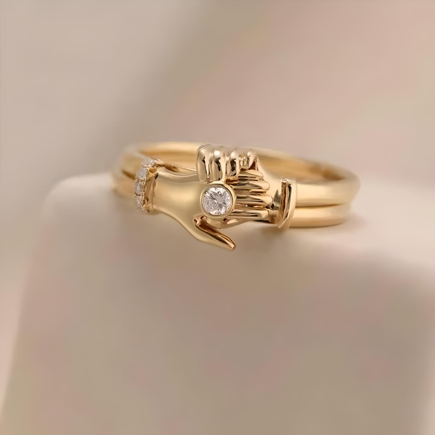 14K Solid Gold Fede Handshake Ring With Moissanite or Lab Grown Diamond ...