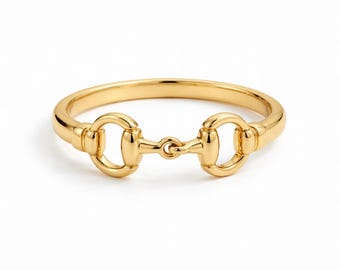 Anello con morso a snodo in oro massiccio 14 carati, anello minimalista con morso a snodo, gioiello ispirato al mondo equestre, anello di tendenza, anello di lusso da regalare tutti i giorni a lei.