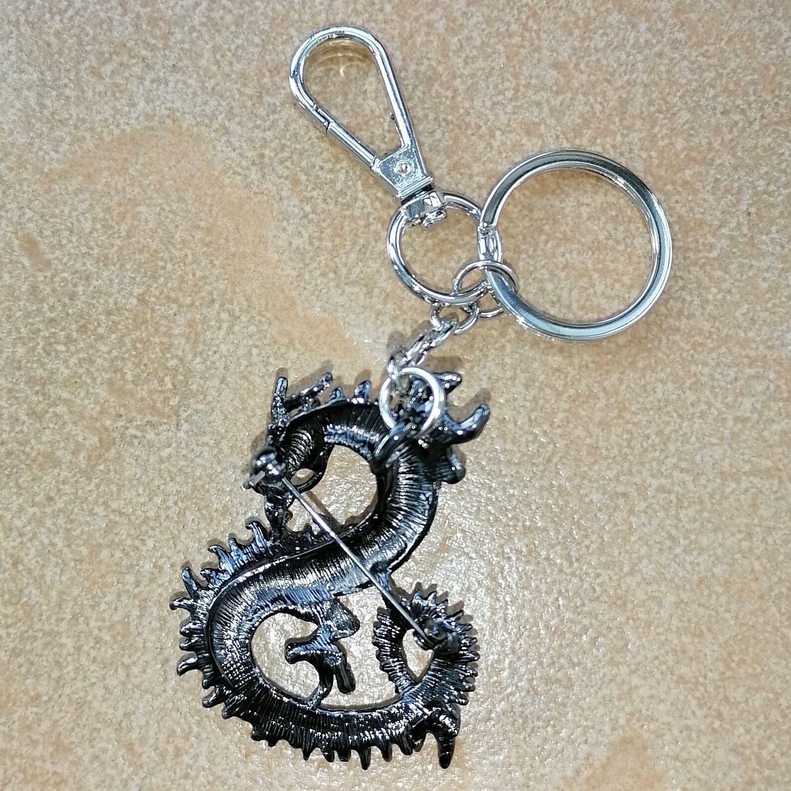 Unique Dragon Key Chain Animal Key Holder Black Rhinestone Crystal