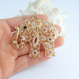 Unique Elephant Brooch Pendant Rhinestone Crystal Animal Pin P042K