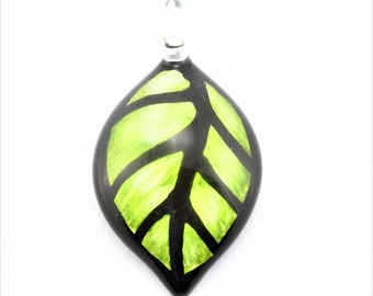 Green Leaf Glass Pendant Necklace, Green Pendant, Leaf Pendant, Glass Art