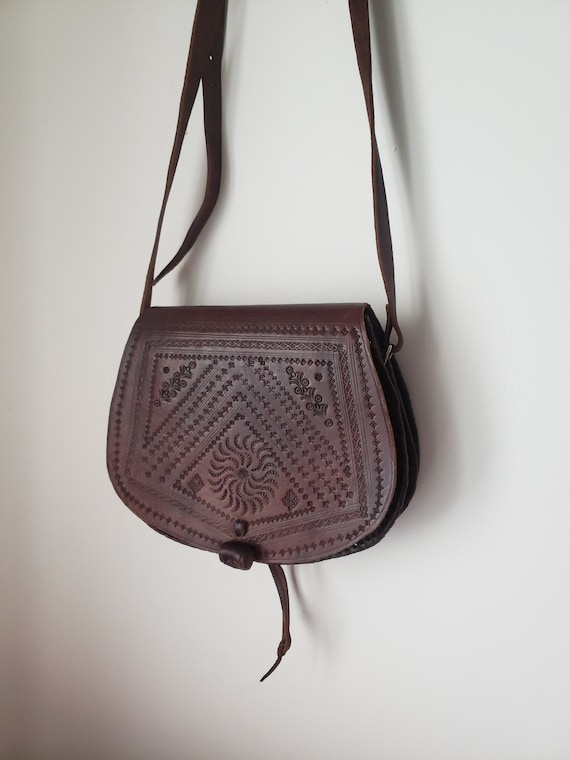 Vintage 70s tooled leather crossover crossbody sh… - image 1