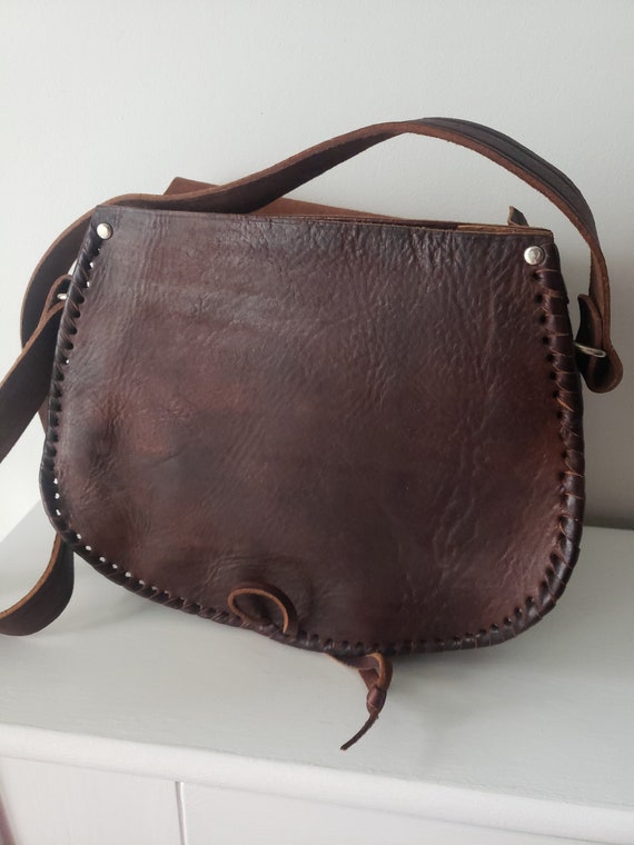 Vintage 70s tooled leather crossover crossbody sh… - image 4