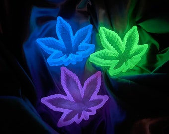 Custom glow in the dark ashtray