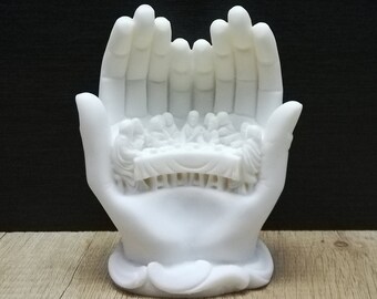 Handmade Alabaster The Last Supper Sculpture in Hands (14cm)