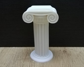 Handgefertigte Alabaster Ionische Säule Statue: Griechische Architektur Decor