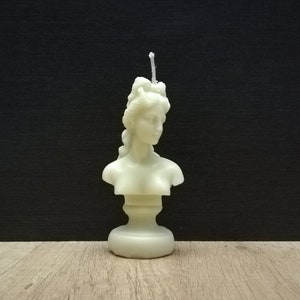 Aphrodite Greek Goddess of Beauty and Love 12cm-4.72in 100% Soy Wax Made In Greece Sculpture Candle Free Shipping - Free Tracking Number