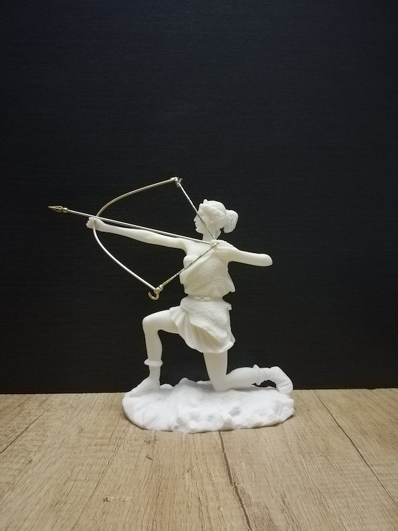 Handmade Alabaster Artemis Statue: Greek Goddess Diana, 8.66"