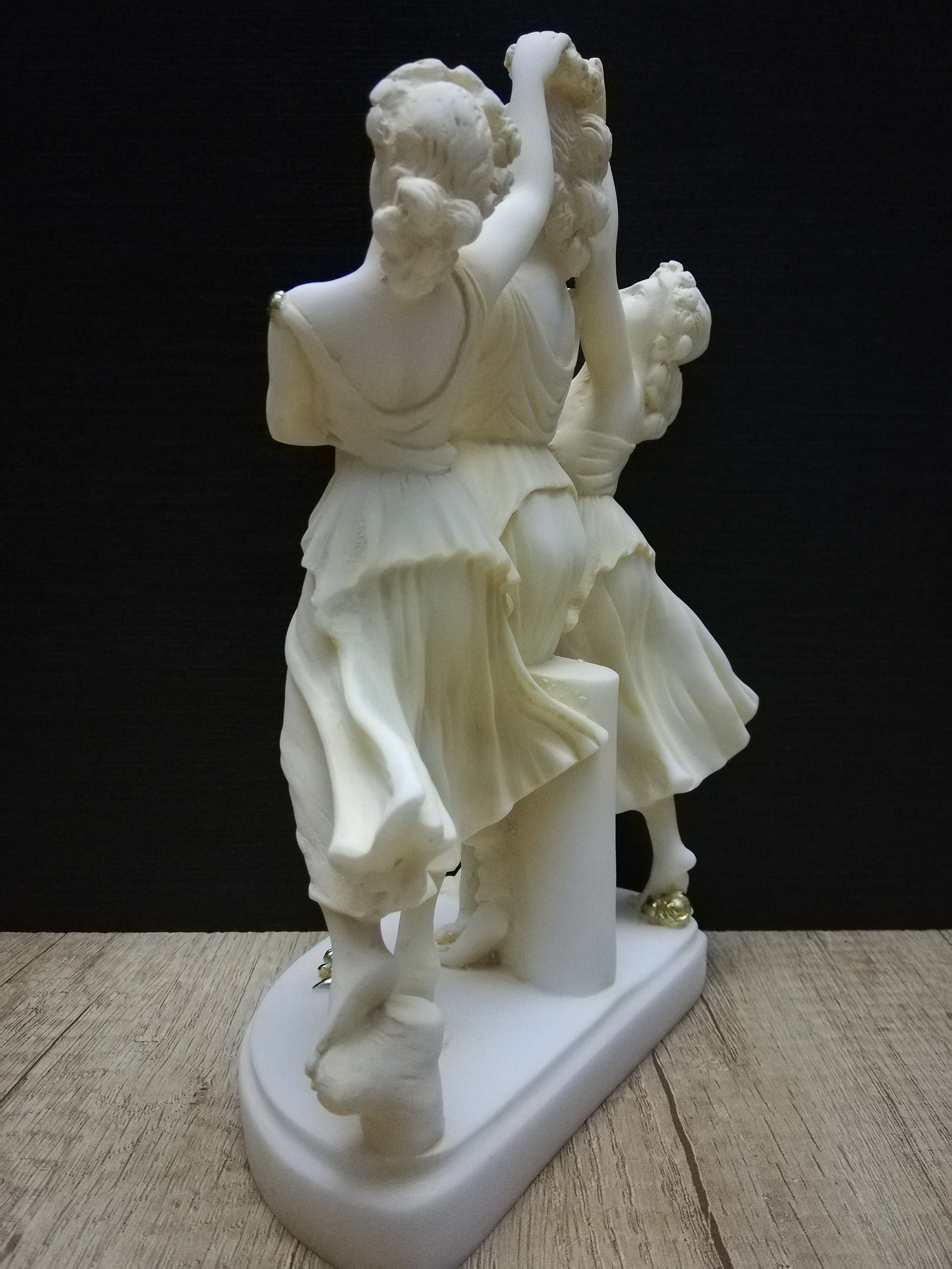 三美神像：手作りアラバスター製ギリシャ神話彫刻 - Etsy 日本